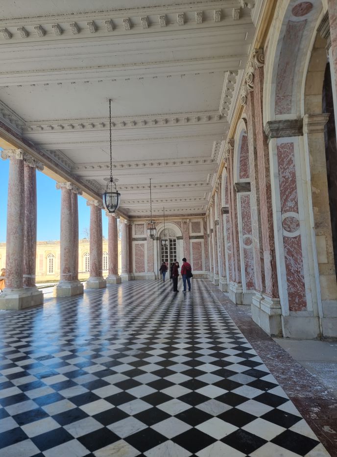 「大トリアノン 柱の回廊」